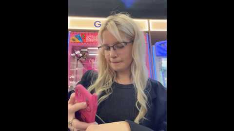 serenity_fly @ stripchat on 20241129