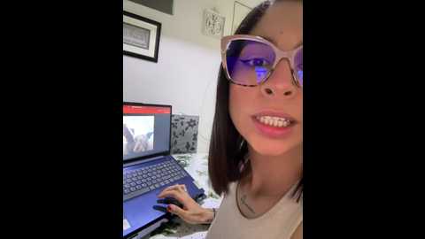 charlotte_stevenss_ @ stripchat on 20241130