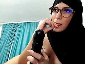 gumusguray @ stripchat on 20241130