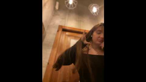 holly_molii @ stripchat on 20241130