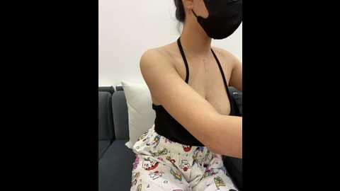 lilisa_miu @ stripchat on 20241130