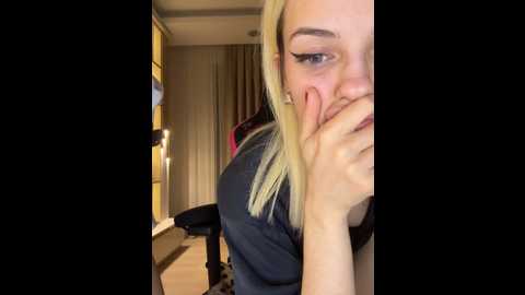 ardenbaby @ stripchat on 20241201