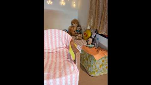 cute_tara @ stripchat on 20241201