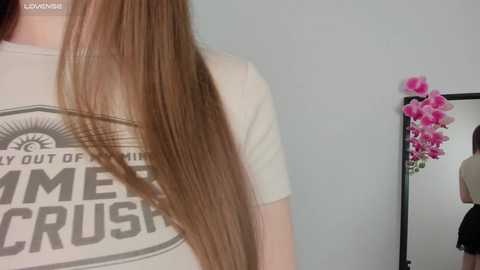 lilly_colins @ stripchat on 20241201
