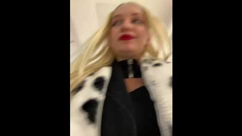 milkyy_wway @ stripchat on 20241201