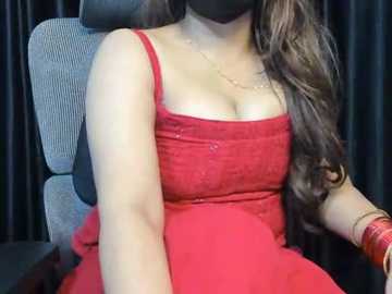 raha_24 @ stripchat on 20241201