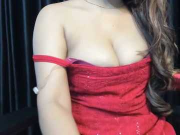 raha_24 @ stripchat on 20241201