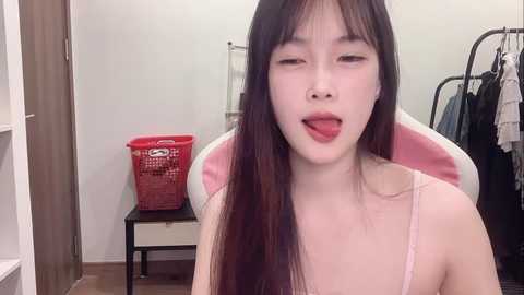 hanako_kawai @ stripchat on 20241202