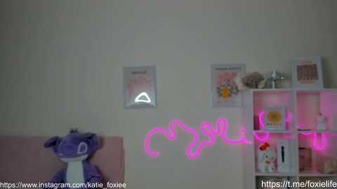 katie_foxie @ stripchat on 20241203