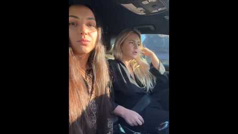 keep_us_wild @ stripchat on 20241203