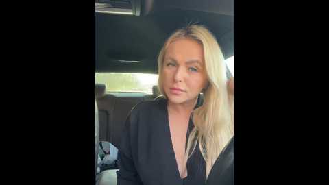 keep_us_wild @ stripchat on 20241203