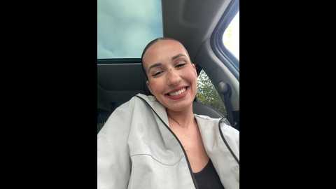 lola_tentatiion @ stripchat on 20241203