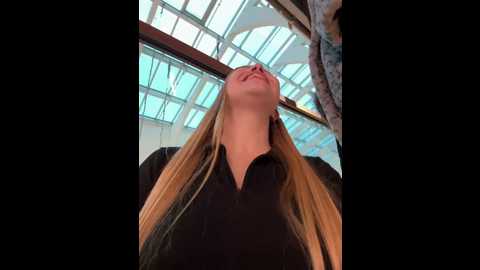 mur_girl @ stripchat on 20241203