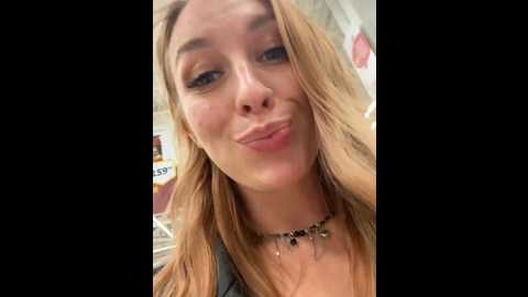 sweet___emily @ stripchat on 20241203