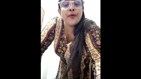 bithi_01 @ stripchat on 20241204