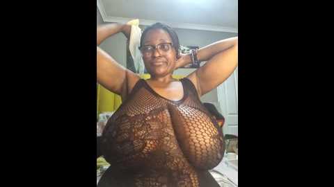 bustygoddess32 @ stripchat on 20241204