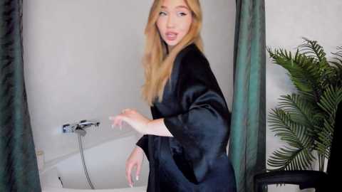 gracefullook @ stripchat on 20241204