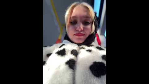 milkyy_wway @ stripchat on 20241204