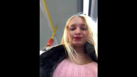 milkyy_wway @ stripchat on 20241204