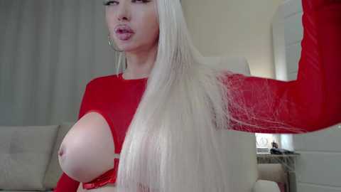 tremendous_blondie @ stripchat on 20241204