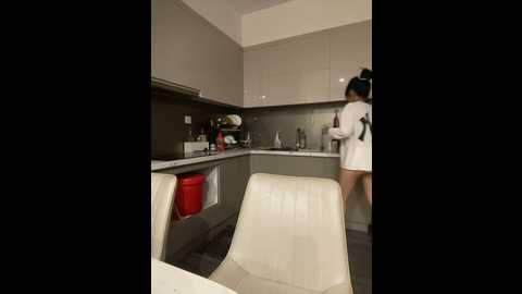 minhee18 @ stripchat on 20241205