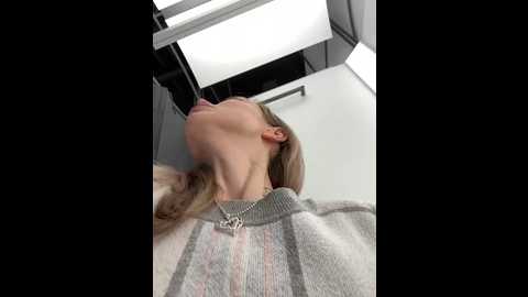 miss_elfie @ stripchat on 20241205