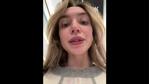 miss_elfie @ stripchat on 20241205