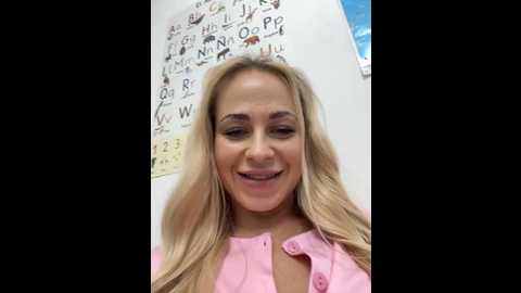 streetdoll @ stripchat on 20241205