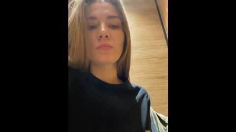 valenciashock @ stripchat on 20241205