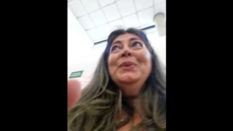 emma_tour @ stripchat on 20241206