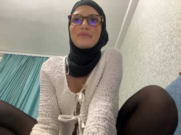 gumusguray @ stripchat on 20241206