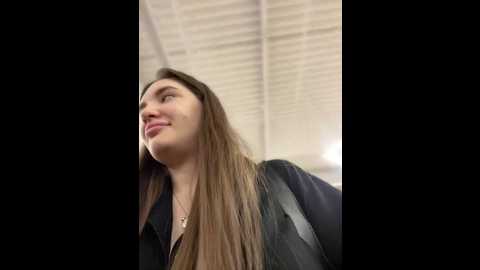 holly_molii @ stripchat on 20241206