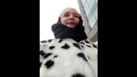 milkyy_wway @ stripchat on 20241206