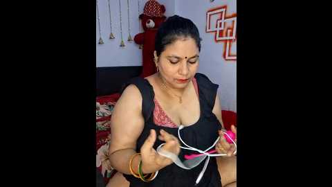 mom_sun_couple @ stripchat on 20241206