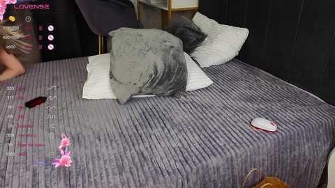 lesliescarlett @ stripchat on 20241207