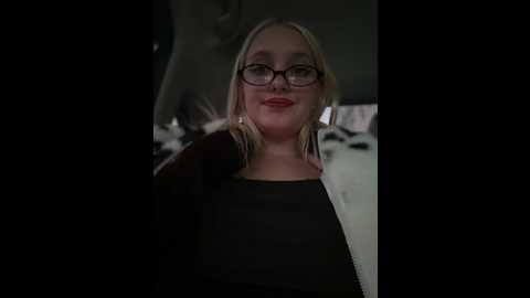 milkyy_wway @ stripchat on 20241207