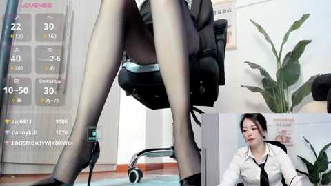 oo_kaixin_oo @ stripchat on 20241207