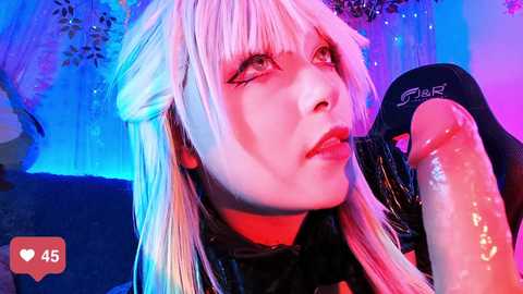 seraphine23 @ stripchat on 20241207
