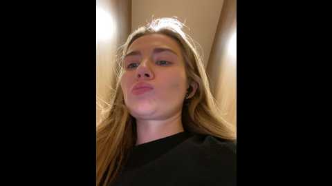 valenciashock @ stripchat on 20241207