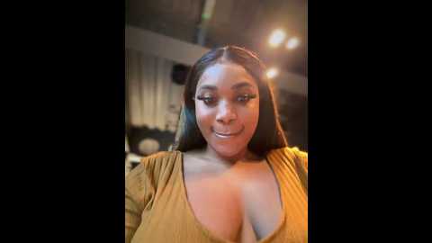 __nessa__ @ stripchat on 20241208