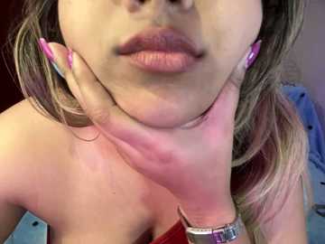 _neesha_414_ @ stripchat on 20241208