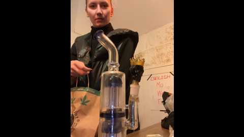 cur1ouscouple420 @ stripchat on 20241208