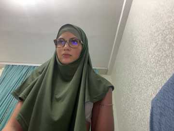 gumusguray @ stripchat on 20241208