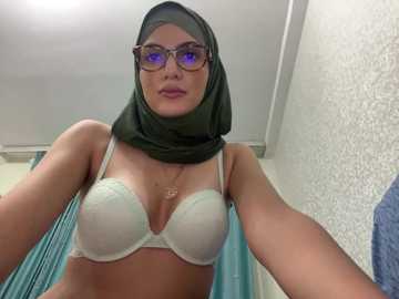 gumusguray @ stripchat on 20241208