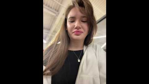 holly_molii @ stripchat on 20241208