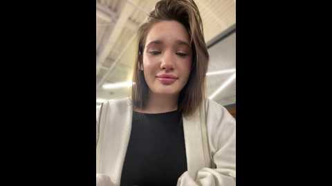 holly_molii @ stripchat on 20241208