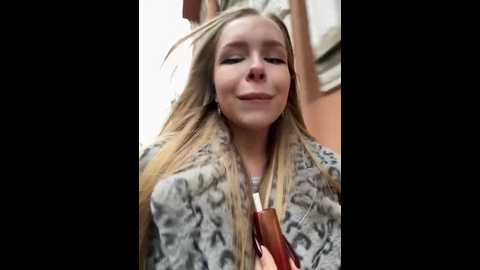 mur_girl @ stripchat on 20241208