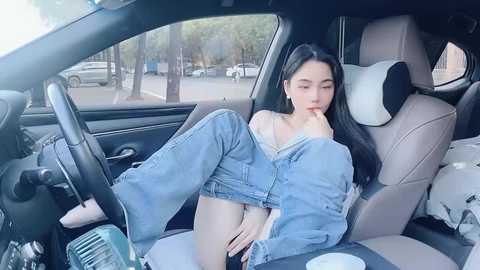 orla2021 @ stripchat on 20241208