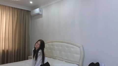 rebecca_loves_you @ stripchat on 20241208