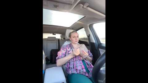 bondgirl_013 @ stripchat on 20241209